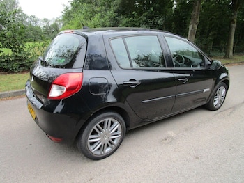 Used Renault Clio 2012 for sale - 76186782: Photo 3