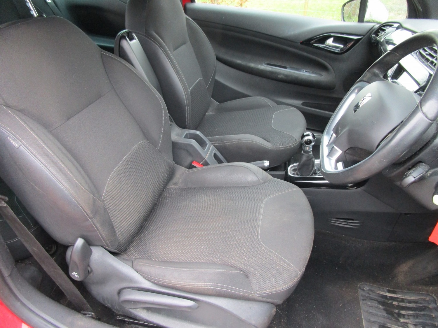Used Citroen DS3 2013 for sale - 77694242: Photo 13