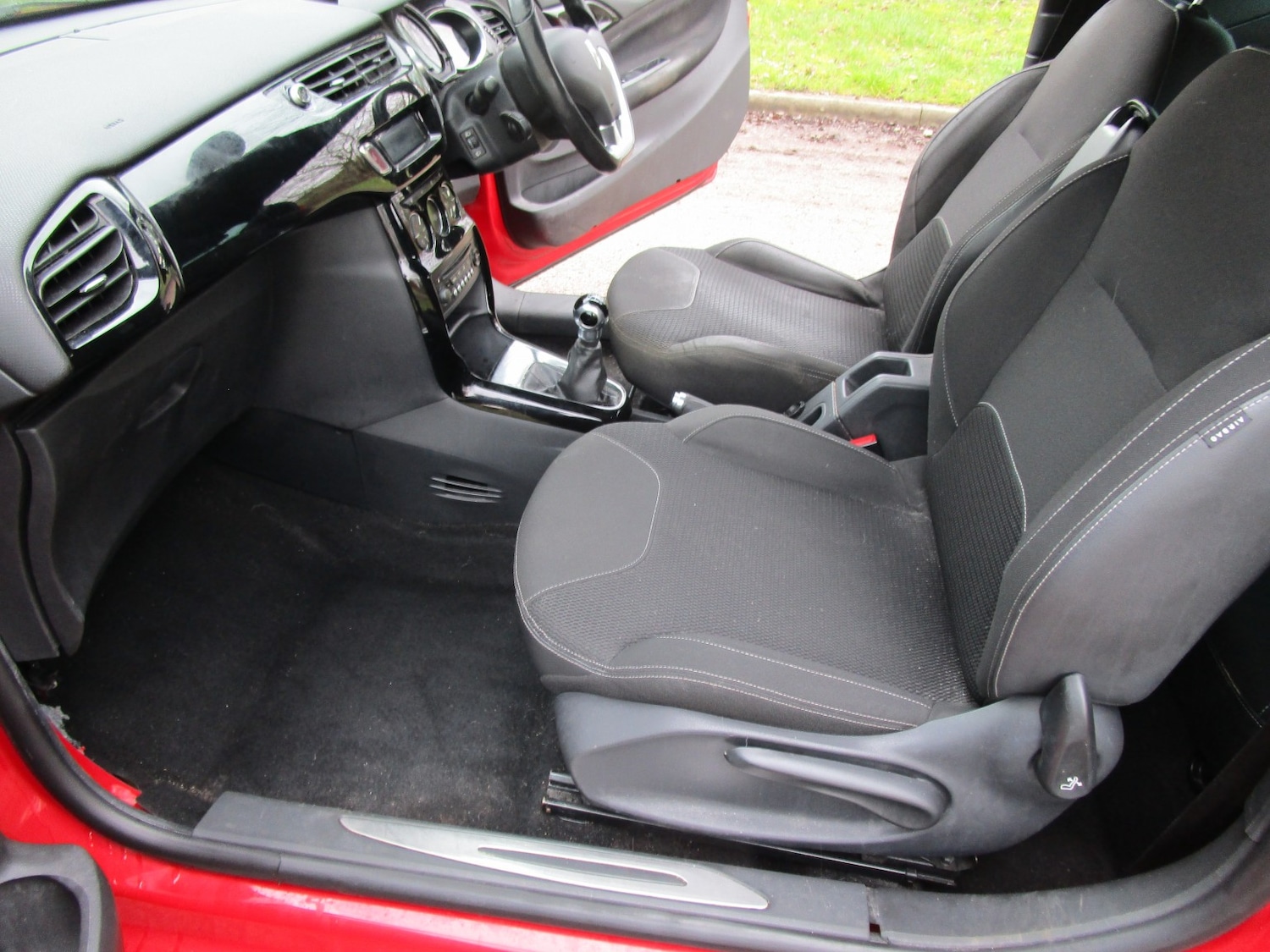 Used Citroen DS3 2013 for sale - 77694242: Photo 14