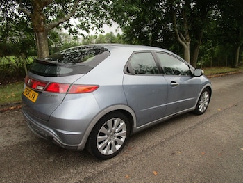 Used Honda Civic 2008 for sale - 76186729: Photo 3