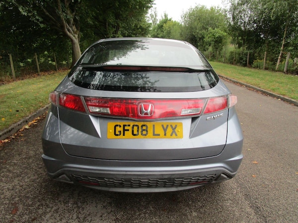 Used Honda Civic 2008 for sale - 76186729: Photo 4