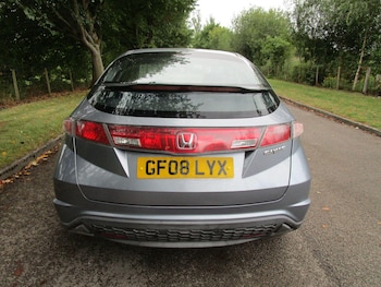 Used Honda Civic 2008 for sale - 76186729: Photo 4