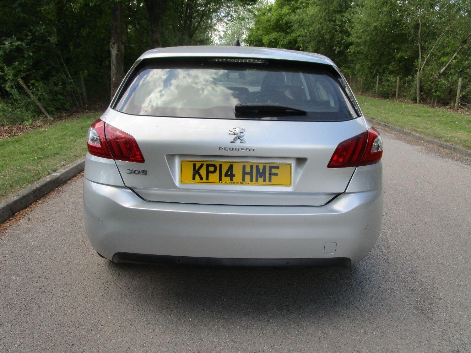 Used Peugeot 308 2014 for sale - 76666176: Photo 5