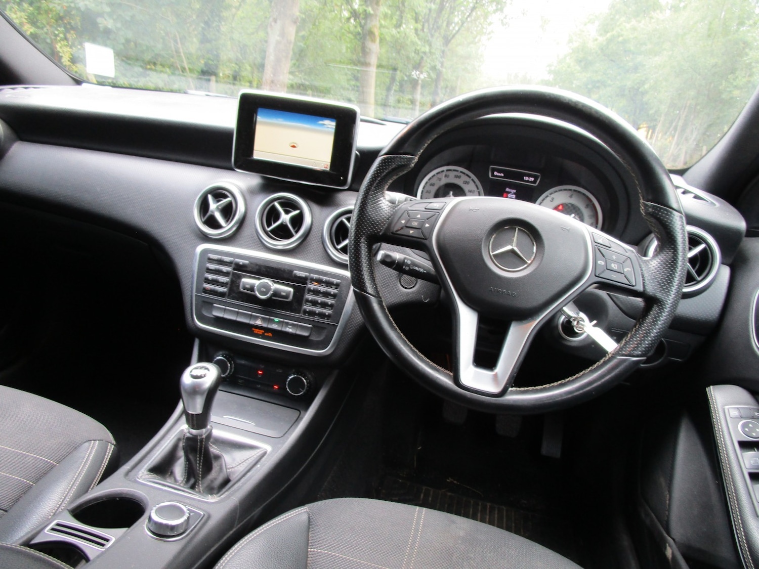 Used Mercedes-Benz A-Class 2014 for sale - 76793418: Photo 10
