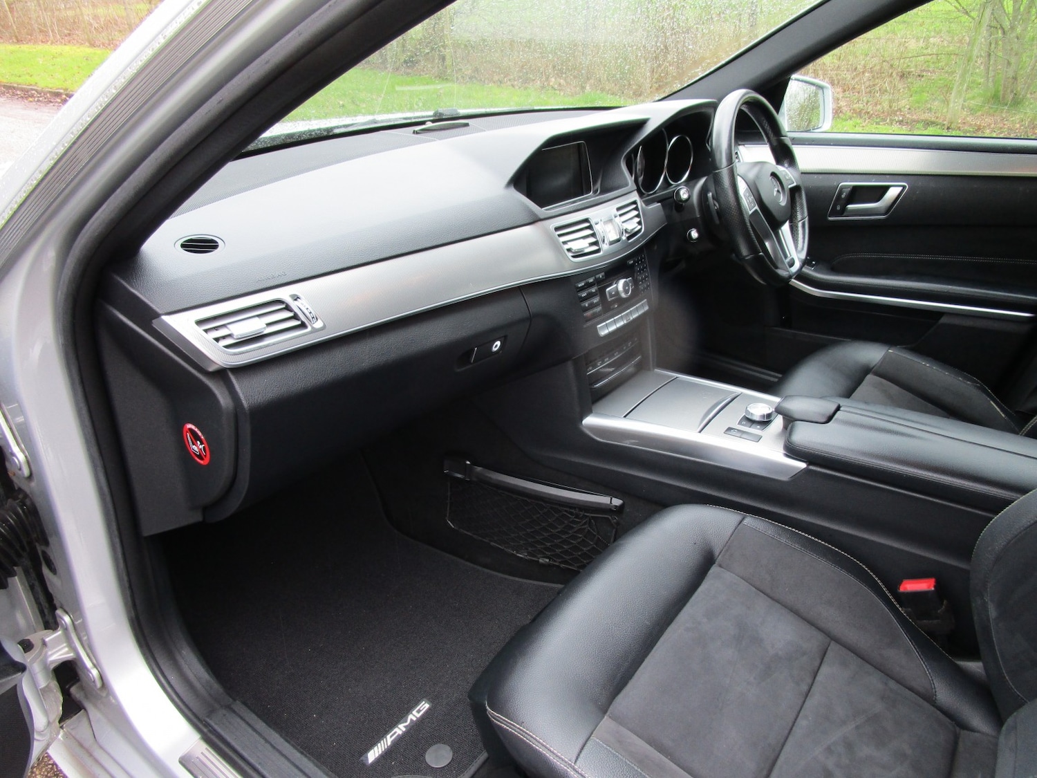 Used Mercedes-Benz E Class 2014 for sale - 77656328: Photo 15