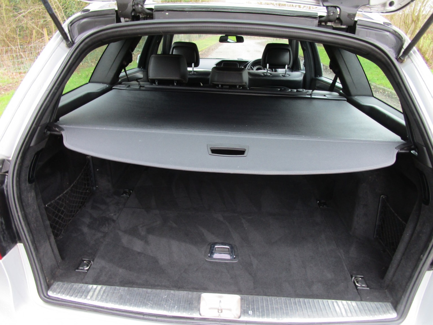 Used Mercedes-Benz E Class 2014 for sale - 77656328: Photo 30