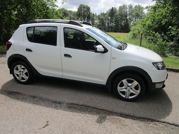 Used Dacia Sandero Stepway 2016 for sale - 78876494: Photo