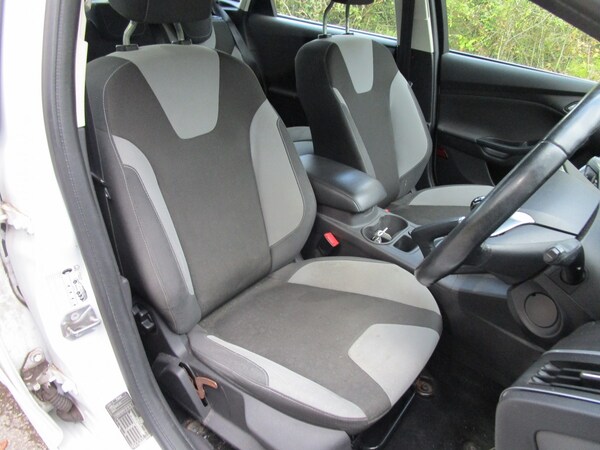Used Ford Focus 2014 for sale - 76186763: Photo 11