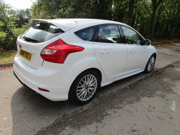 Used Ford Focus 2014 for sale - 76186763: Photo 3