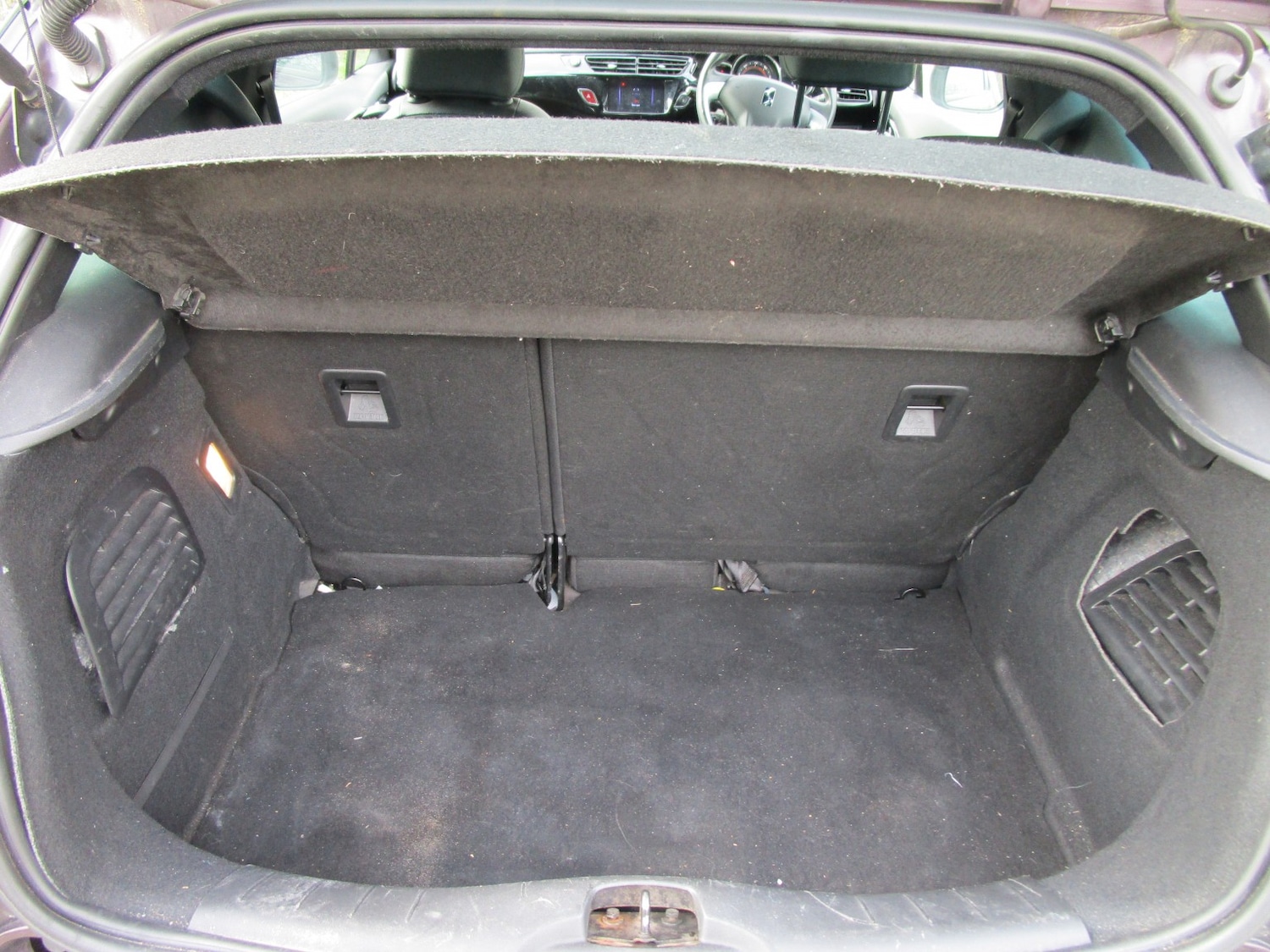 Used Citroen DS3 2016 for sale - 77572881: Photo 18