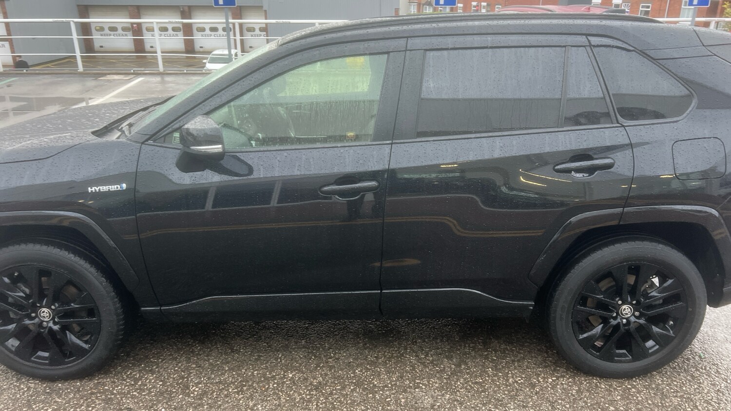 Used Toyota RAV4 2021 for sale - 76859657: Photo 22