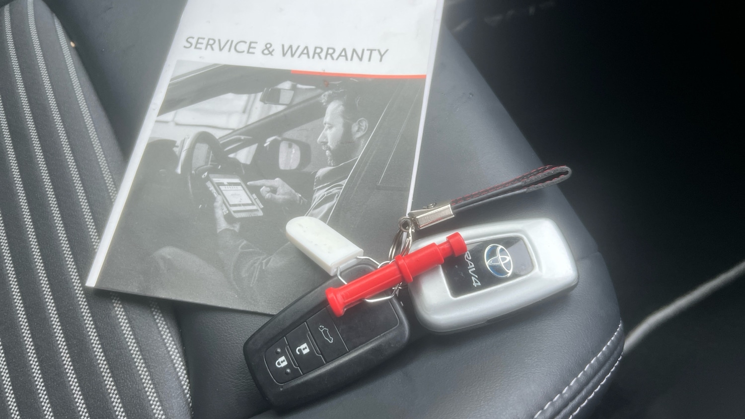 Used Toyota RAV4 2021 for sale - 76859657: Photo 42