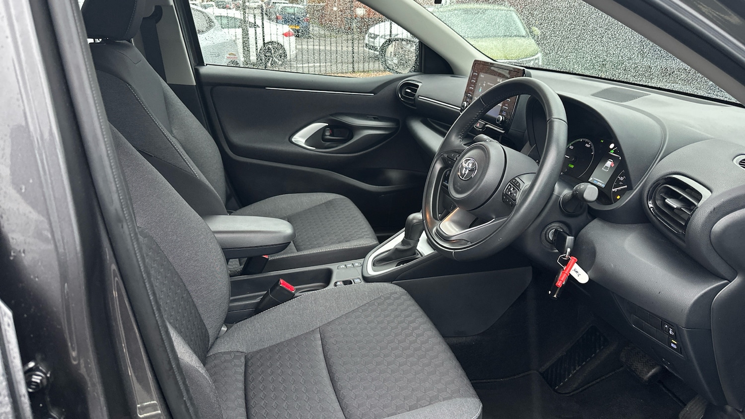 Used Toyota Yaris 2023 for sale - 77474612: Photo 11