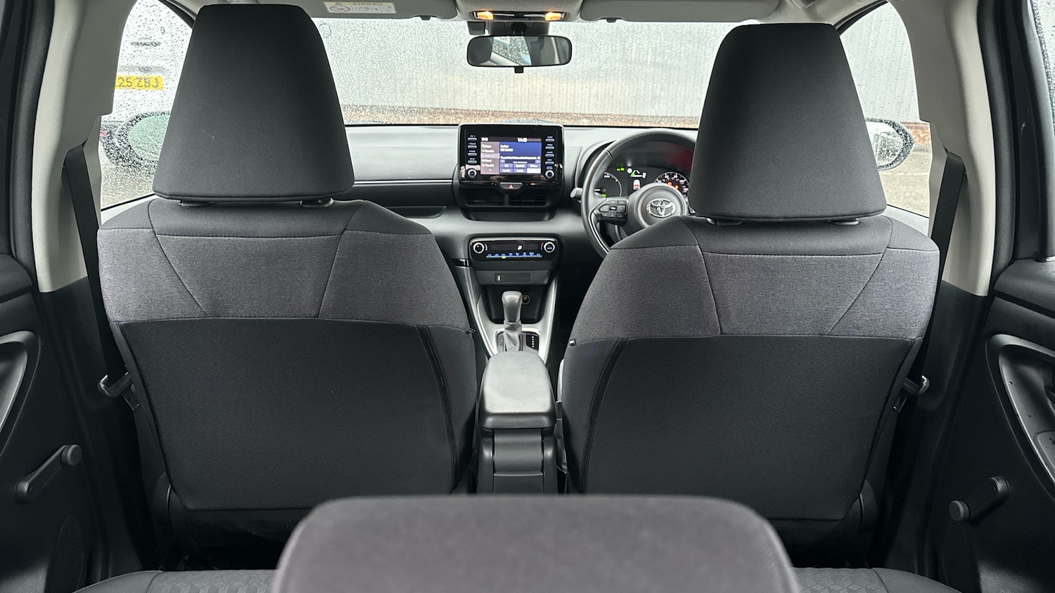 Used Toyota Yaris 2023 for sale - 77474612: Photo 35