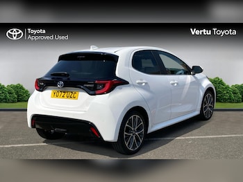 Used Toyota Yaris 2023 for sale - 79177451: Photo