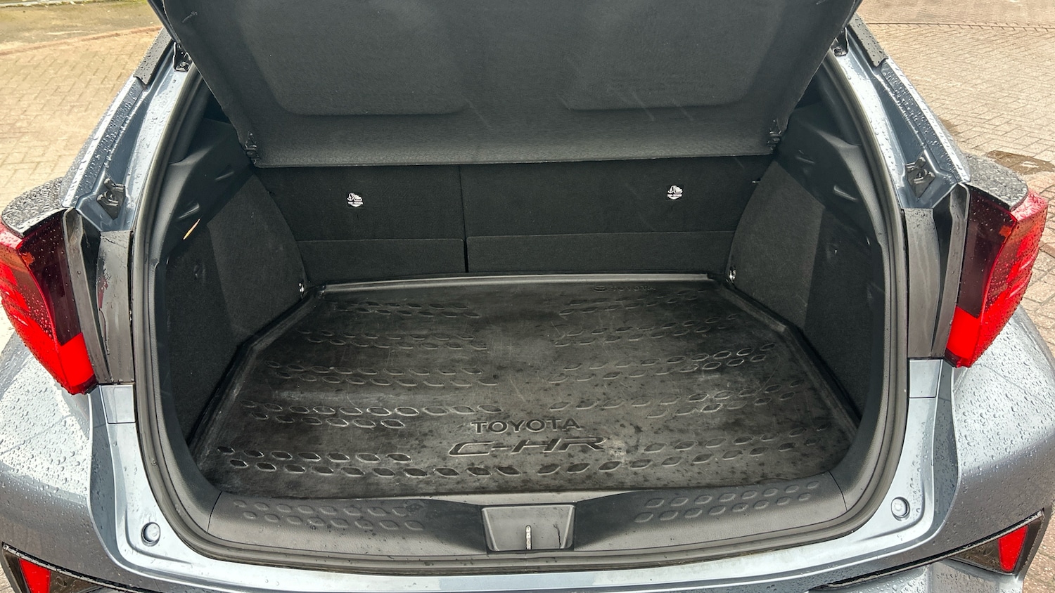 Used Toyota C-HR 2023 for sale - 76777923: Photo 14