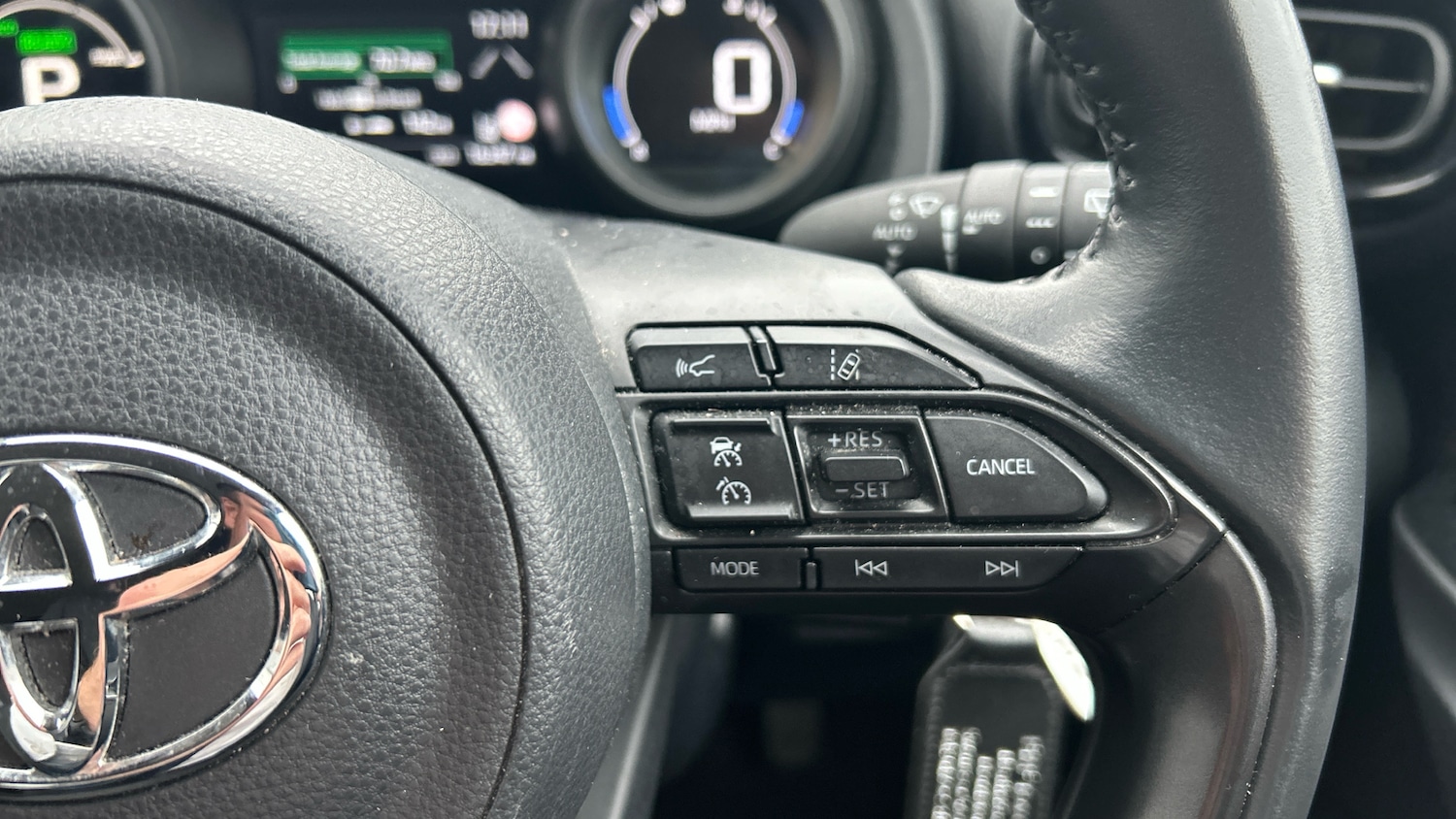 Used Toyota Yaris 2023 for sale - 76289102: Photo 25