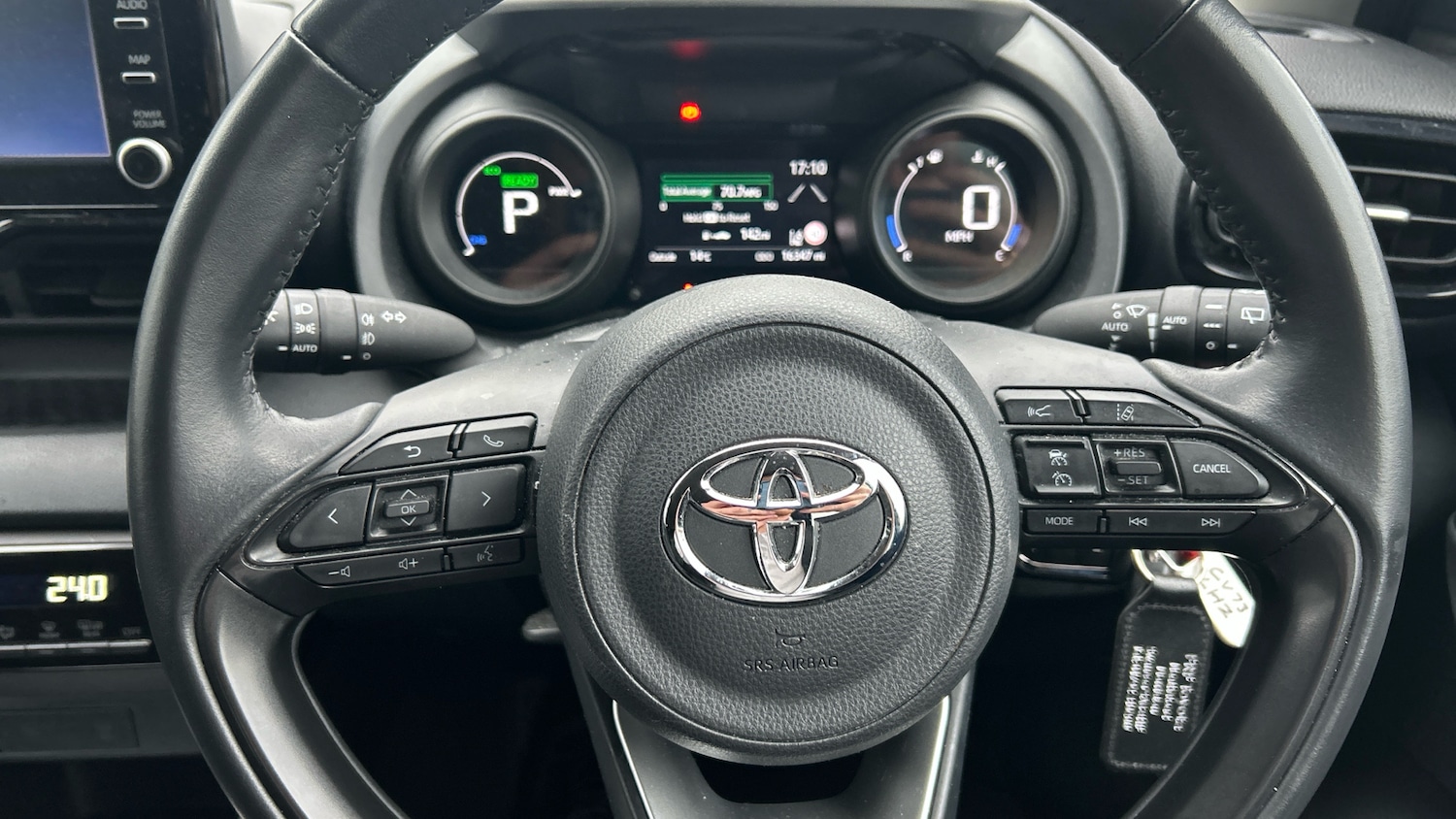 Used Toyota Yaris 2023 for sale - 76289102: Photo 8