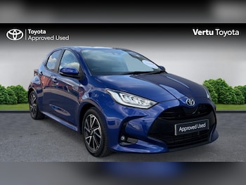 Used Toyota Yaris 2023 for sale - 79403737: Photo