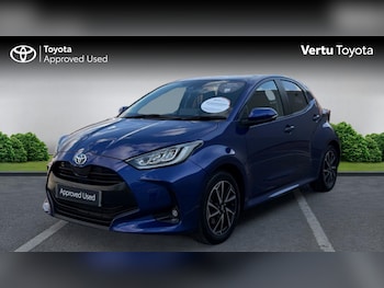 Used Toyota Yaris 2023 for sale - 79403737: Photo