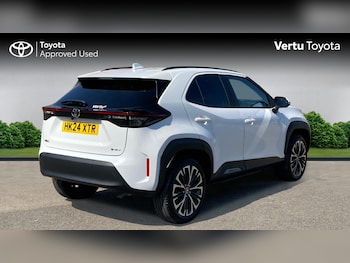 Used Toyota Yaris Cross 2024 for sale - 79177432: Photo