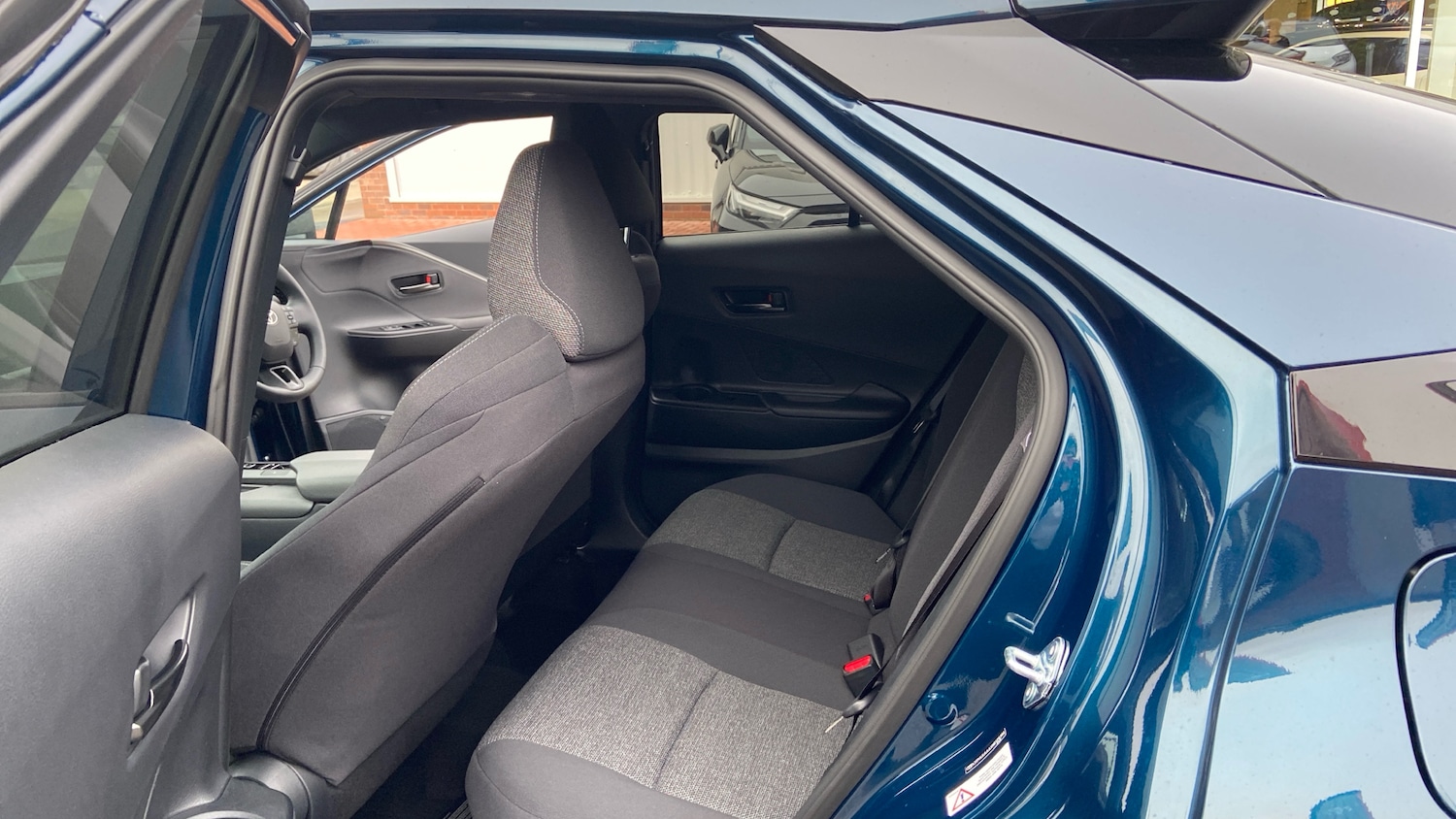 Used Toyota C-HR 2025 for sale - 78078769: Photo 13