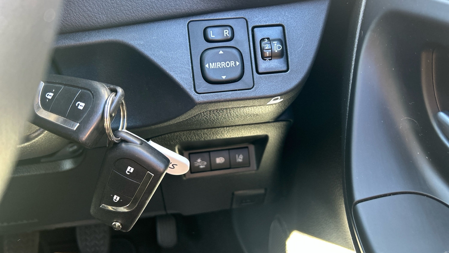 Used Toyota Yaris 2019 for sale - 76413250: Photo 26