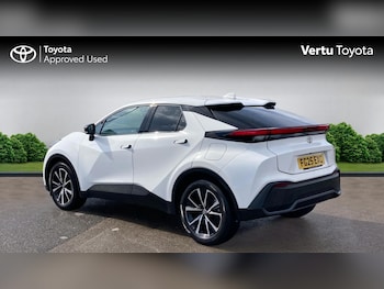 Used Toyota C-HR 2025 for sale - 78366000: Photo