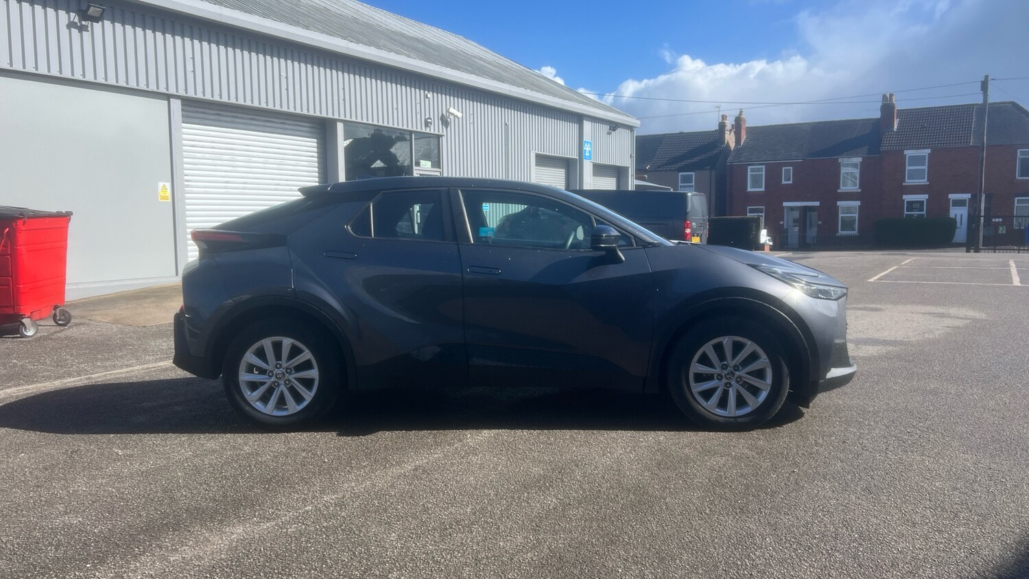 Used Toyota C-HR 2024 for sale - 78190907: Photo 16