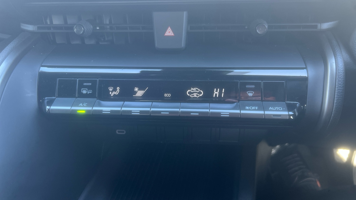 Used Toyota C-HR 2024 for sale - 78190907: Photo 21