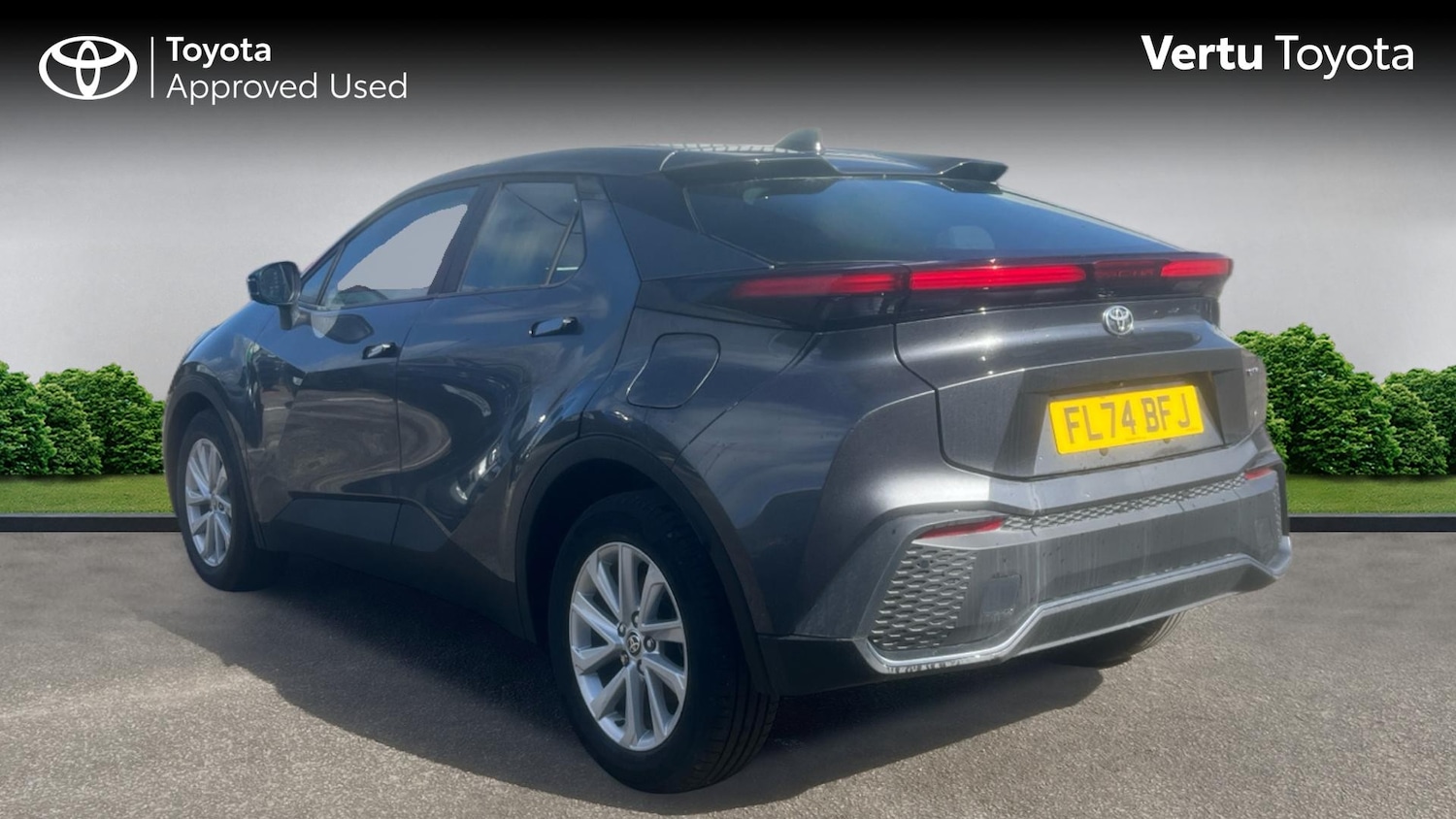 Used Toyota C-HR 2024 for sale - 78190907: Photo 4