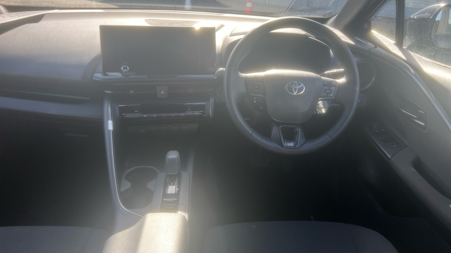 Used Toyota C-HR 2024 for sale - 78190907: Photo 5