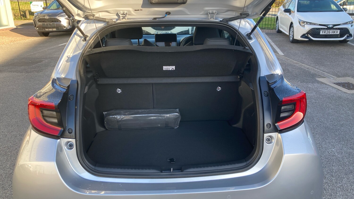 Used Toyota Yaris 2024 for sale - 78144200: Photo 13