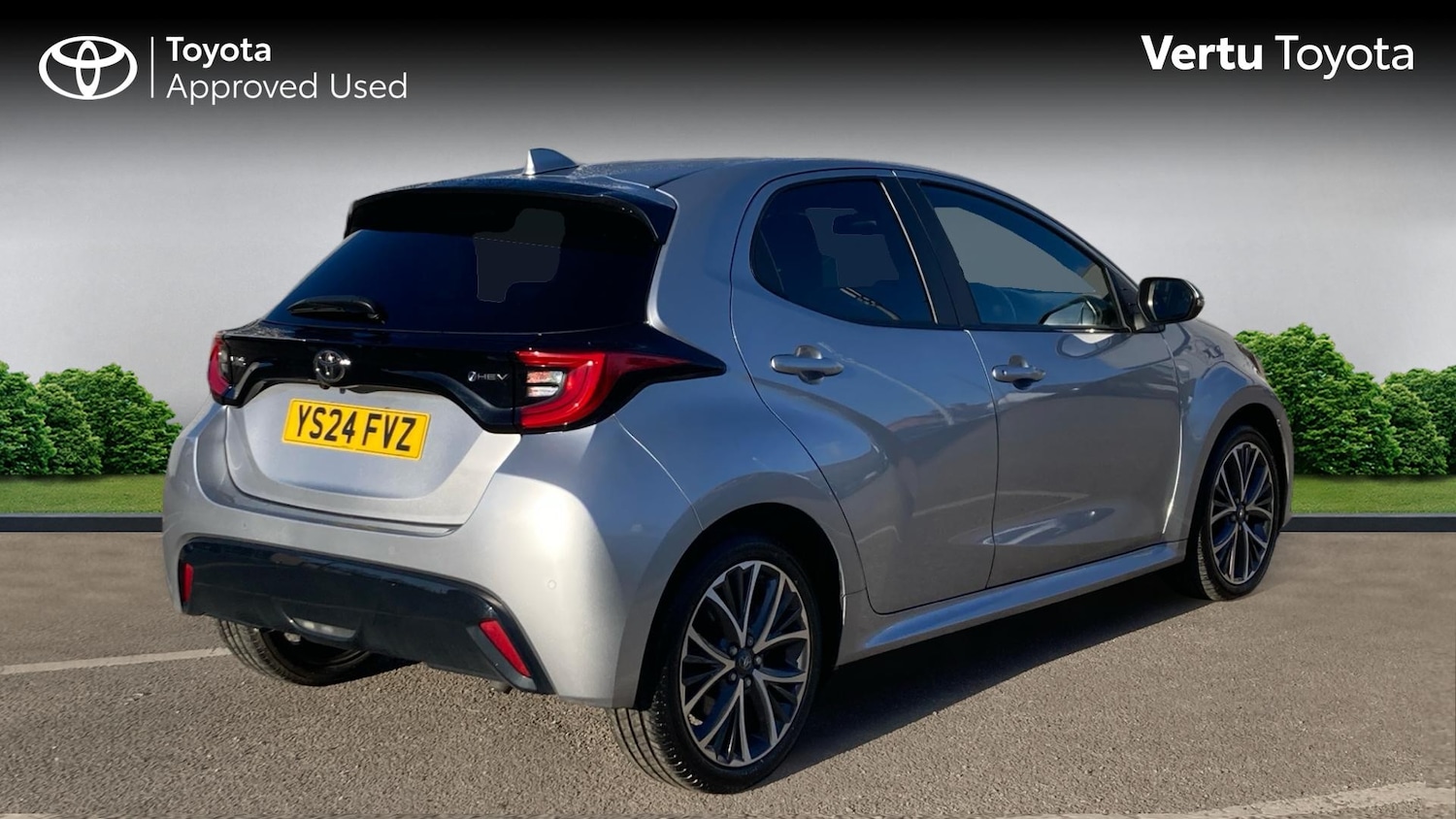 Used Toyota Yaris 2024 for sale - 78144200: Photo 2