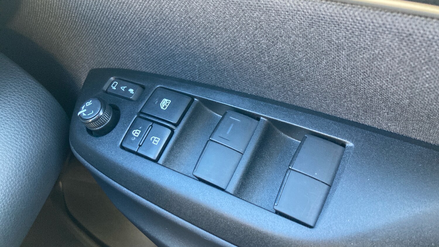 Used Toyota Yaris 2024 for sale - 78144200: Photo 30