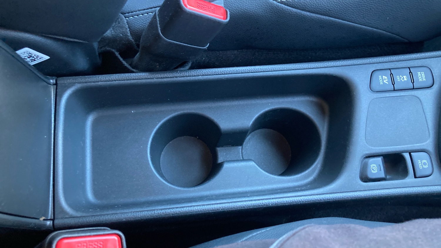 Used Toyota Yaris 2024 for sale - 78144200: Photo 33