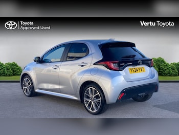 Used Toyota Yaris 2024 for sale - 78144200: Photo