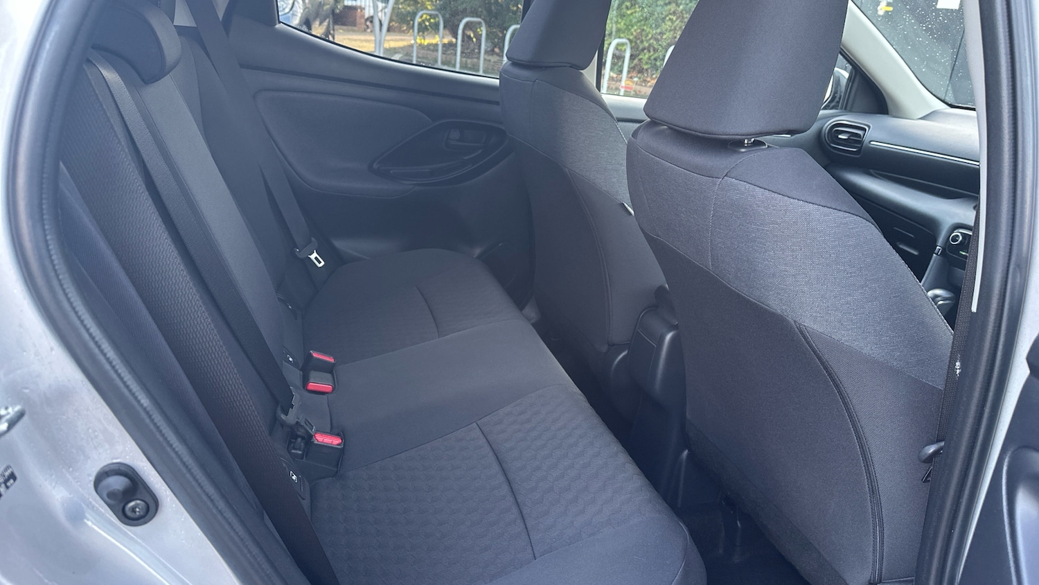 Used Toyota Yaris 2021 for sale - 76709965: Photo 12