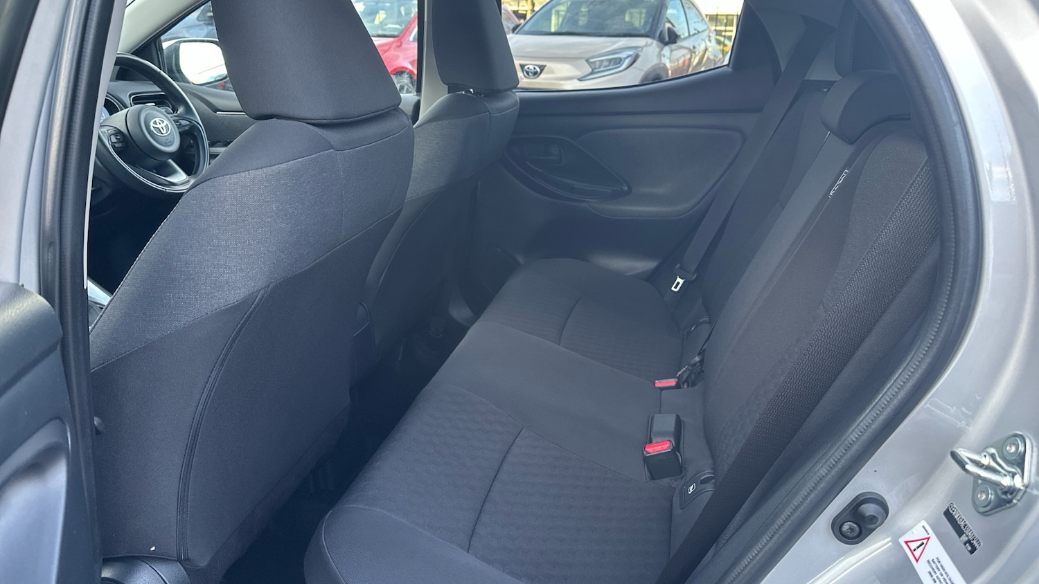 Used Toyota Yaris 2021 for sale - 76709965: Photo 13