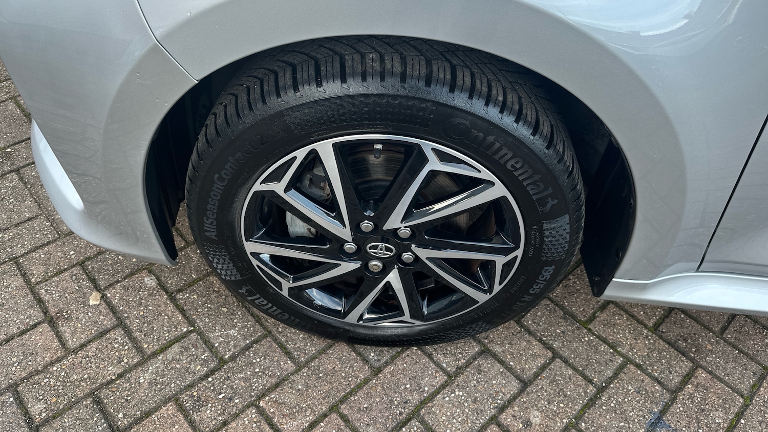 Used Toyota Yaris 2021 for sale - 76709965: Photo 33