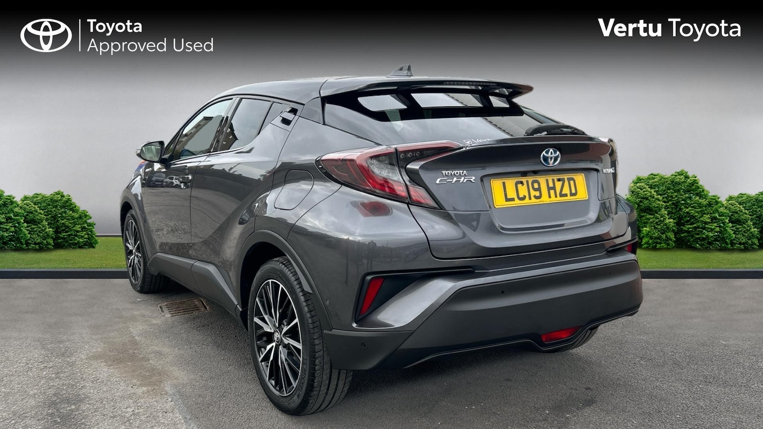 Used Toyota C-HR 2019 for sale - 76142344: Photo 4