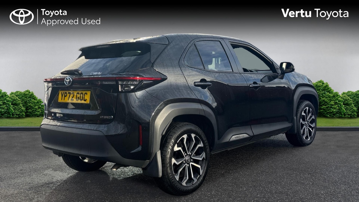 Used Toyota Yaris Cross 2022 for sale - 77643621: Photo 2