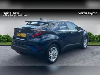 Used Toyota C-HR 2023 for sale - 79582197: Photo