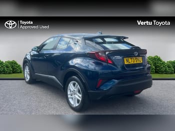 Used Toyota C-HR 2023 for sale - 79582197: Photo
