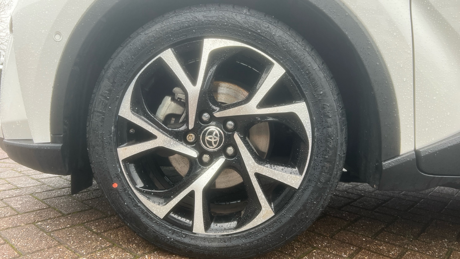 Used Toyota C-HR 2021 for sale - 76891626: Photo 18