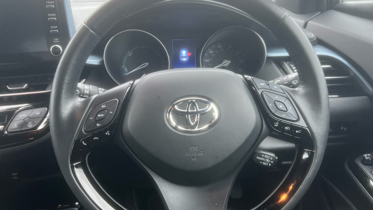 Used Toyota C-HR 2021 for sale - 76891626: Photo 8