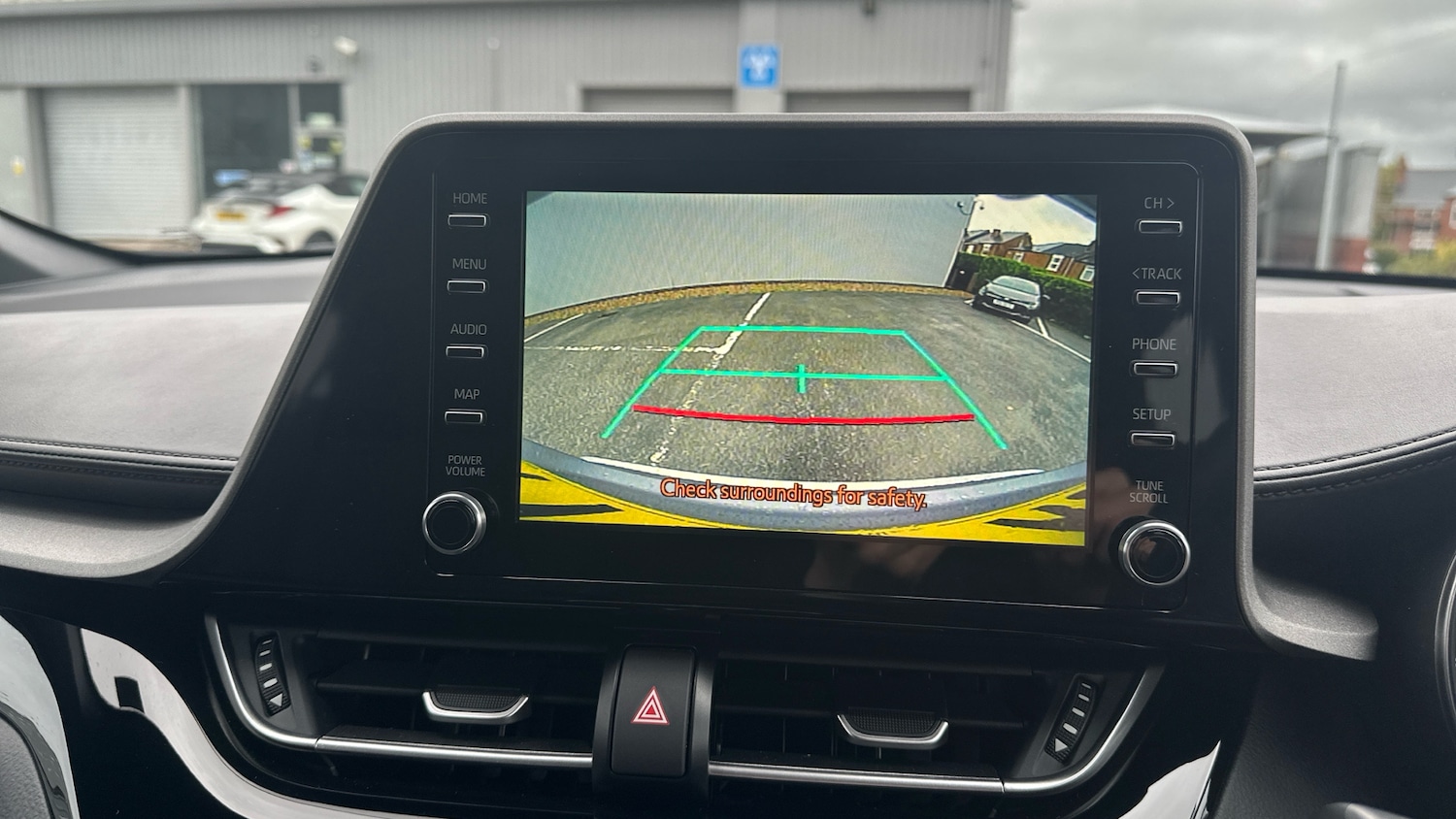 Used Toyota C-HR 2023 for sale - 76508031: Photo 24