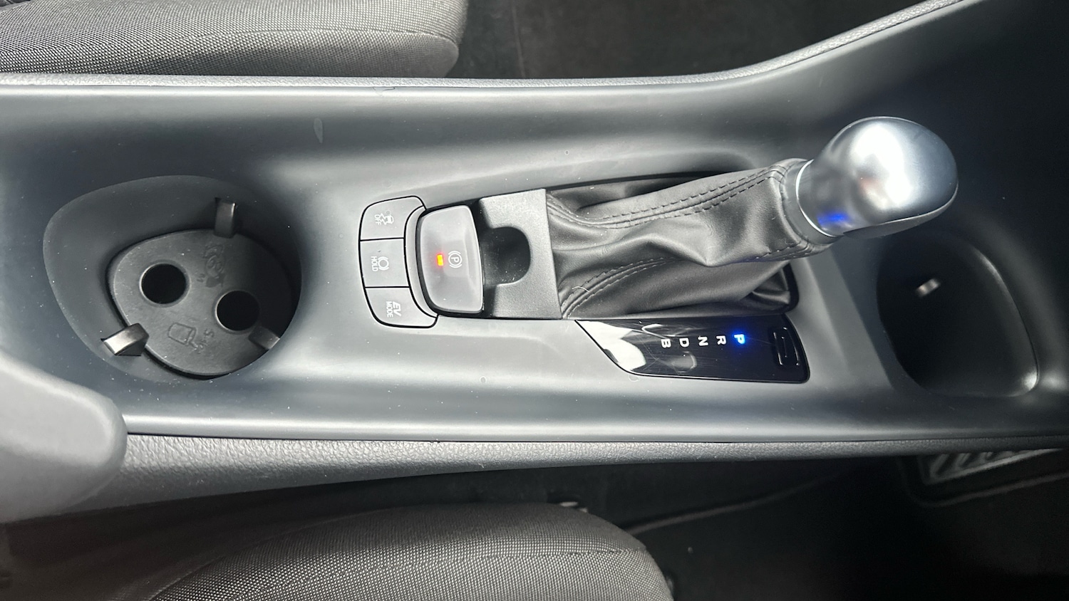 Used Toyota C-HR 2023 for sale - 76508031: Photo 29