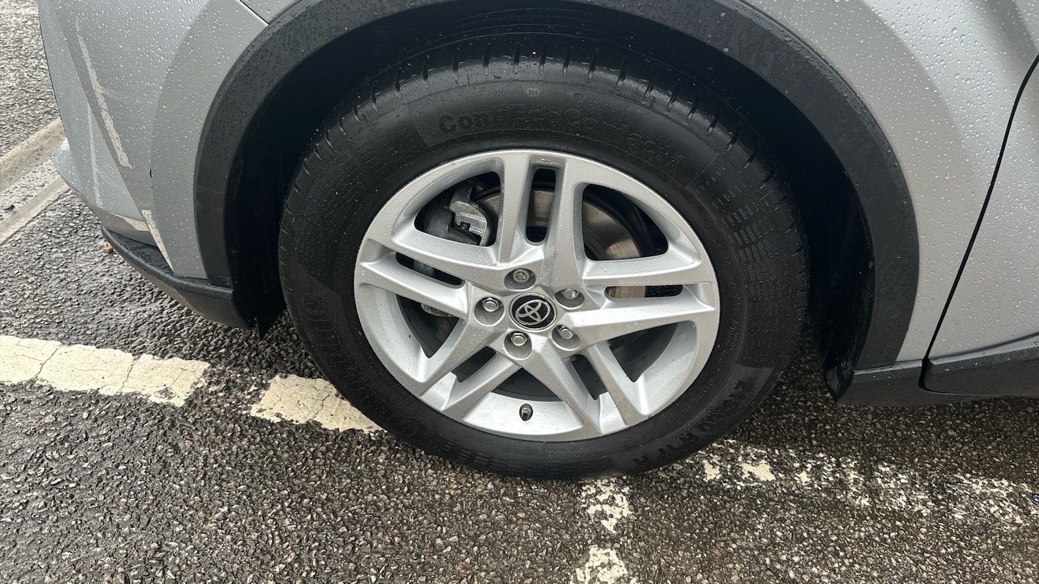 Used Toyota C-HR 2023 for sale - 76508031: Photo 34