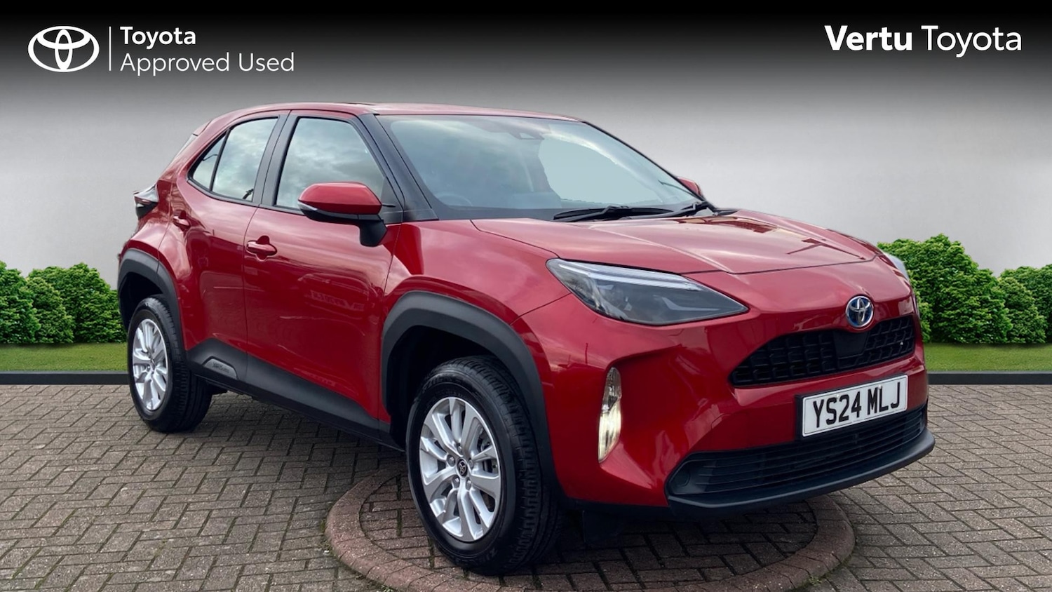 Used Toyota Yaris Cross 2024 for sale - 76924213: Photo 1